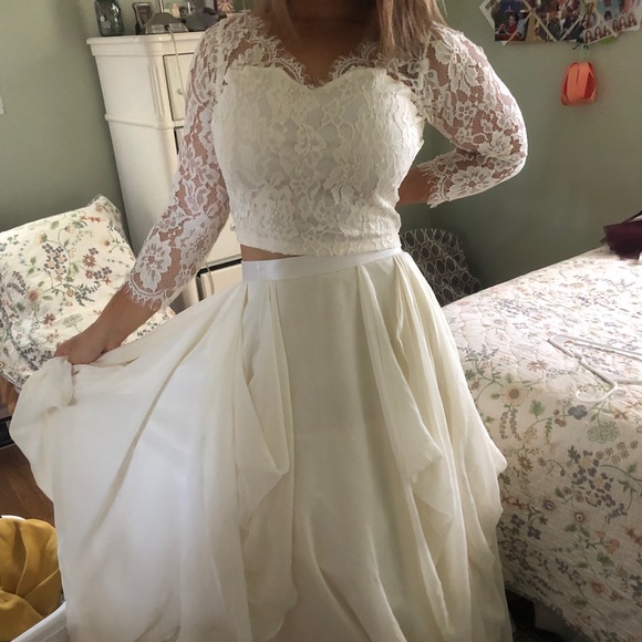 Two piece bridal set: Size M top & size 28 skirt - Picture 1 of 3